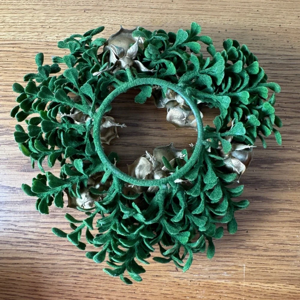 Artificial Wreath Green‎ Leaf Flocked Gold Rose Small Candle Wreath Accents